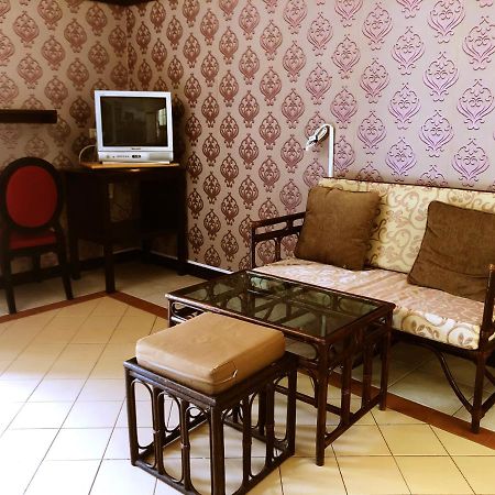 Sutus Court 7 Hotel Патая Екстериор снимка