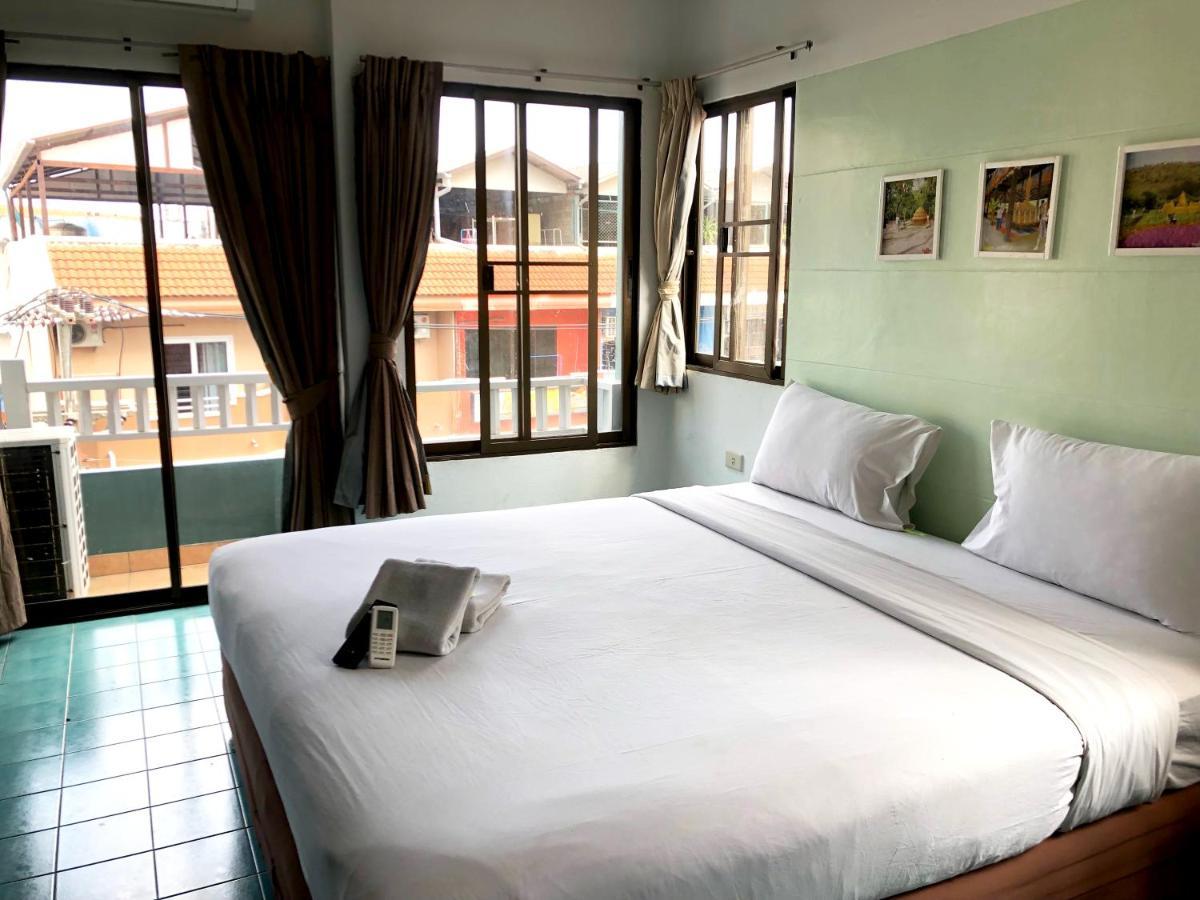 Sutus Court 7 Hotel Патая Екстериор снимка
