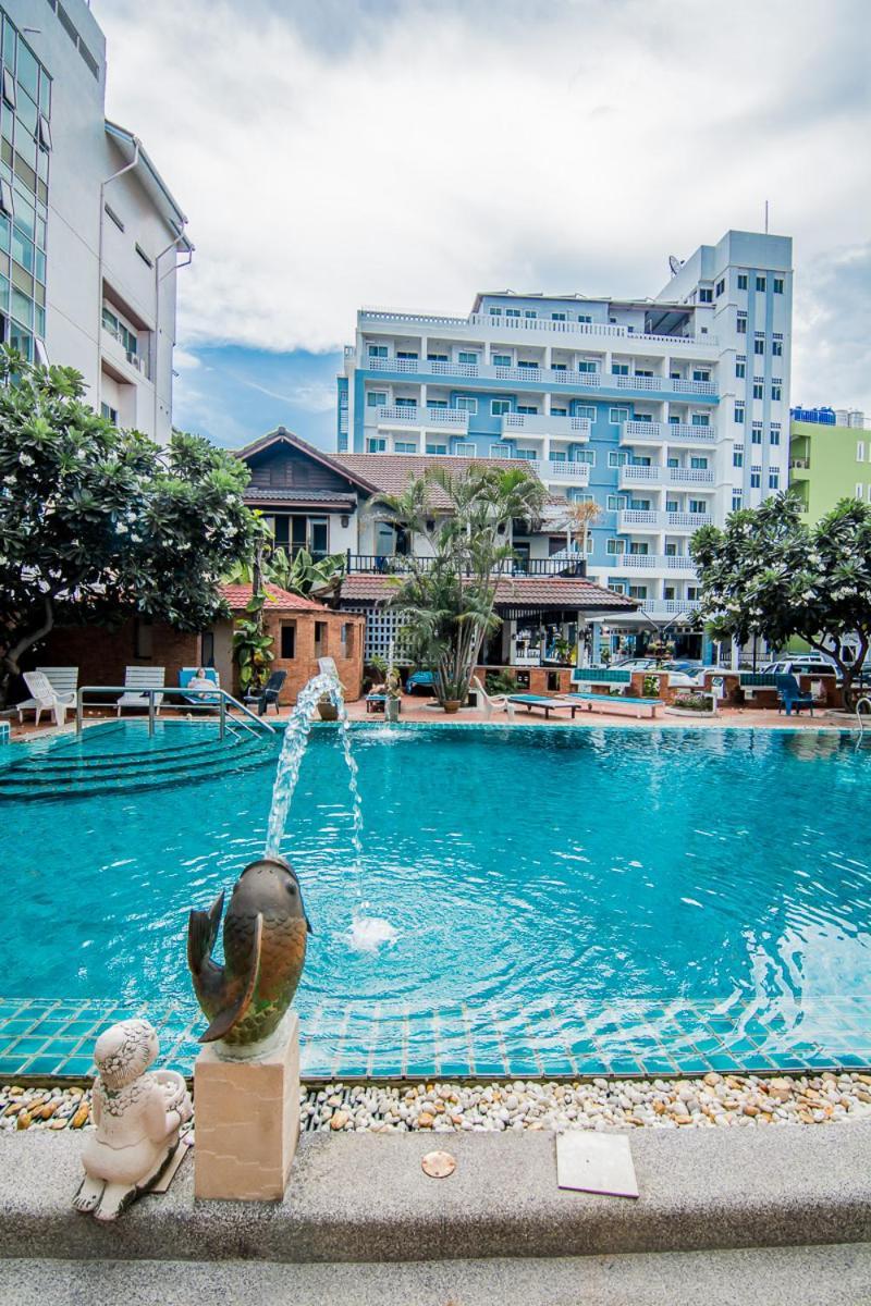 Sutus Court 7 Hotel Патая Екстериор снимка