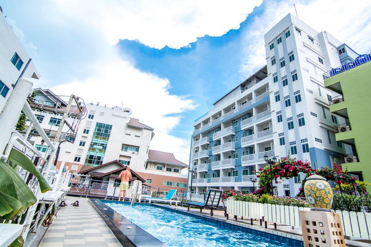 Sutus Court 7 Hotel Патая Екстериор снимка
